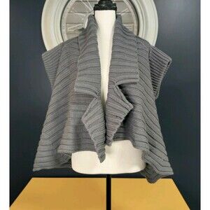 VPL 100% Merino Wool Cardigan Women's Size Medium Gray Open Front Chunky EUC